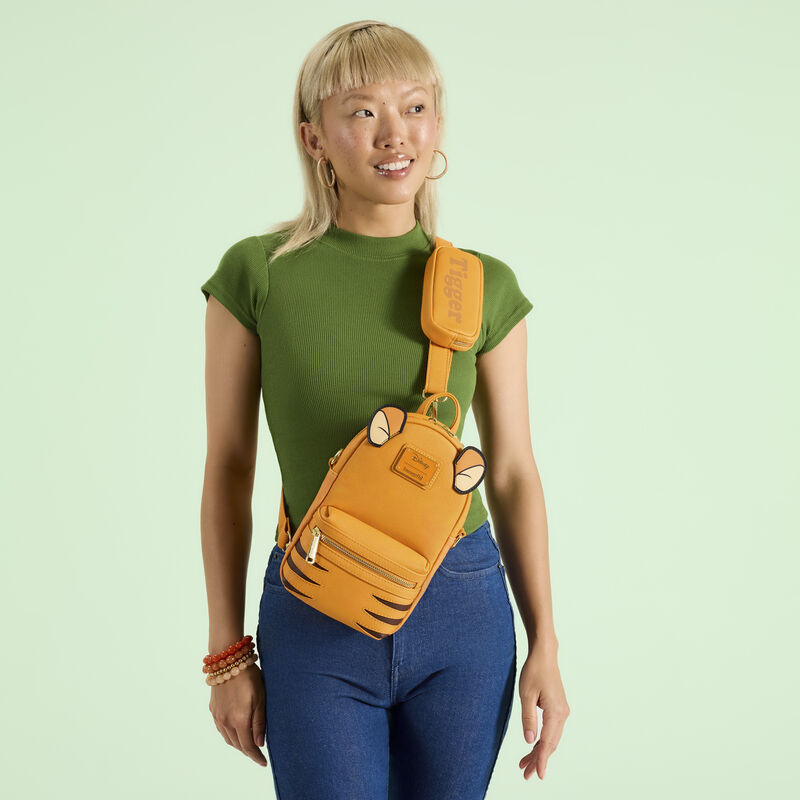 Tigger Cosplay Loungefly Winnie the Pooh Tigger Plush Cosplay Crossbody Bag main image 4