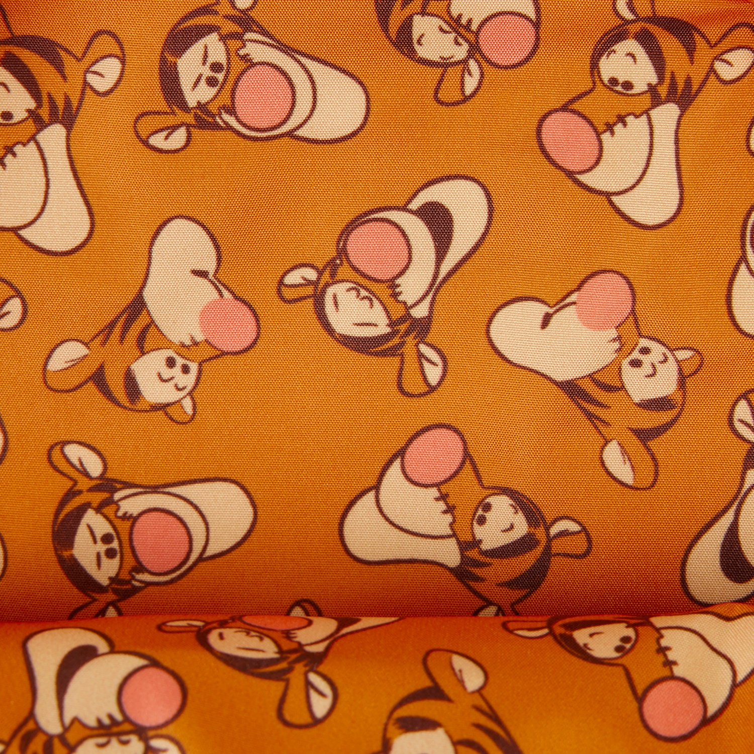 WDTB3241-OCT2025WEBEXLFWDWTPTIGGERCOSPLAYSLING_34