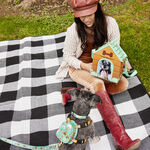 I Heart Disney Dogs Doghouse Triple Lenticular Figural Crossbody Bag, , hi-res view 4