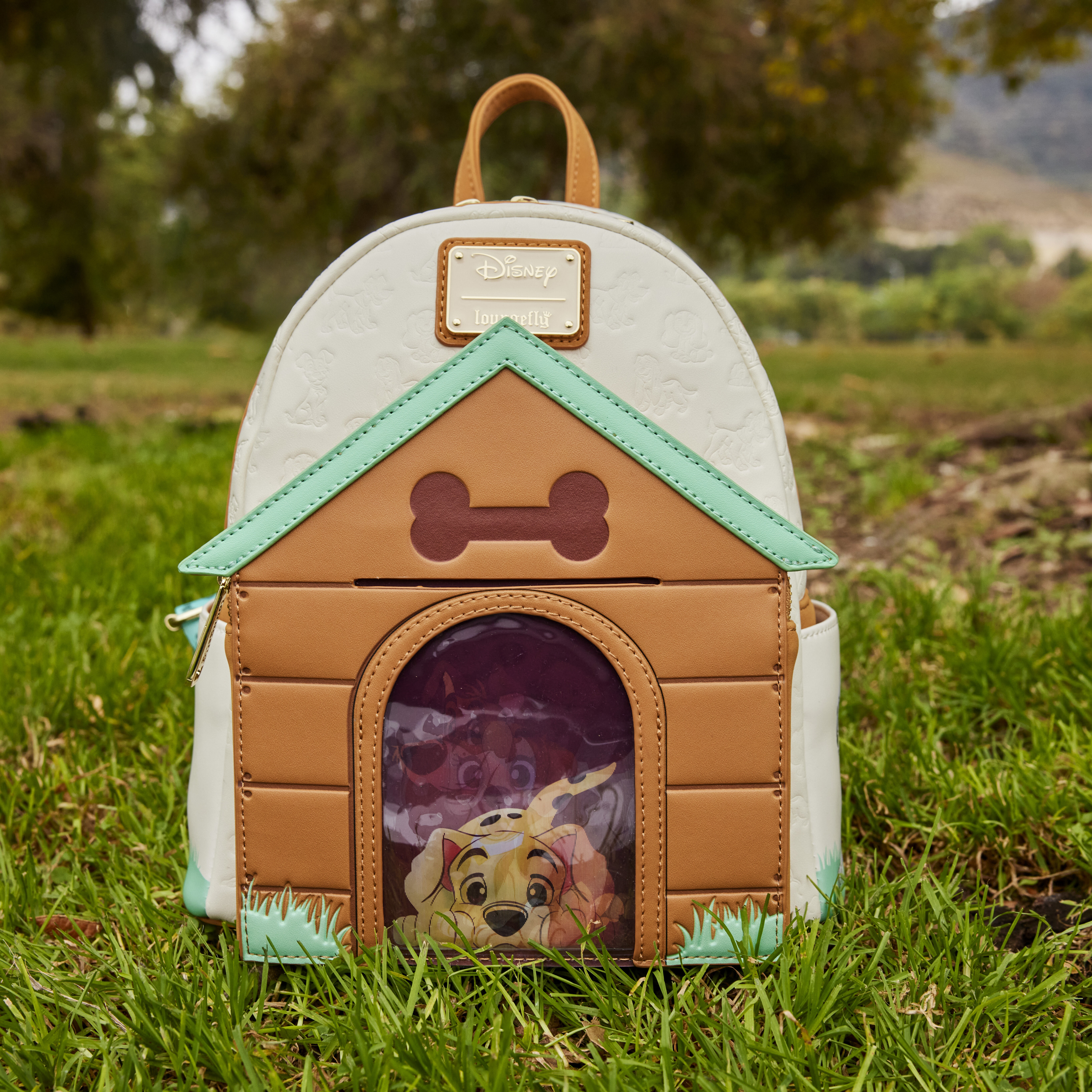 I Heart Disney Dogs Doghouse Triple Lenticular Mini Backpack