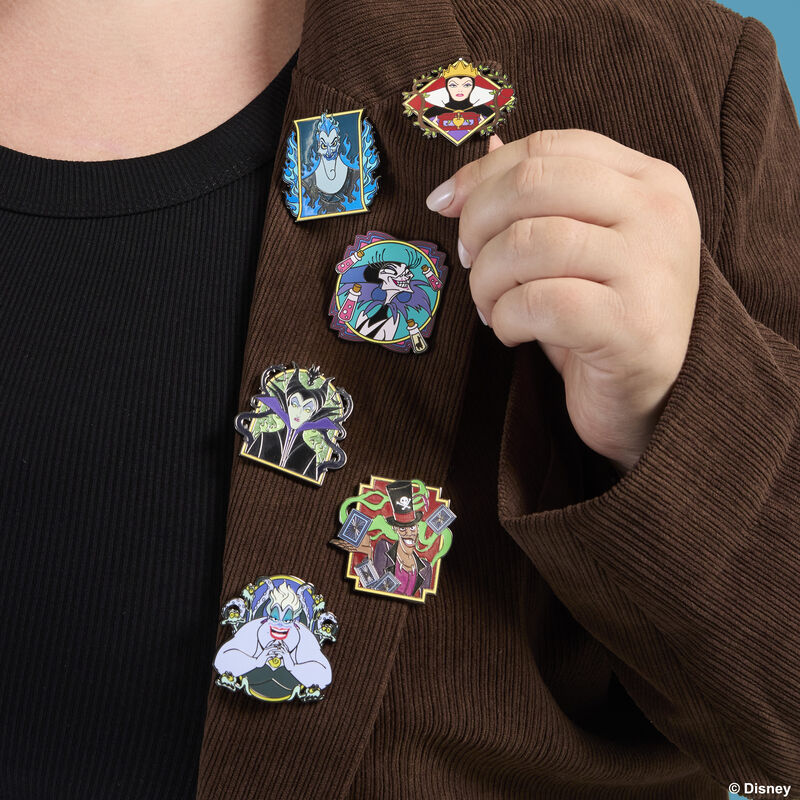 Disney Villains Portait Mystery Box Pins, , hi-res view 4