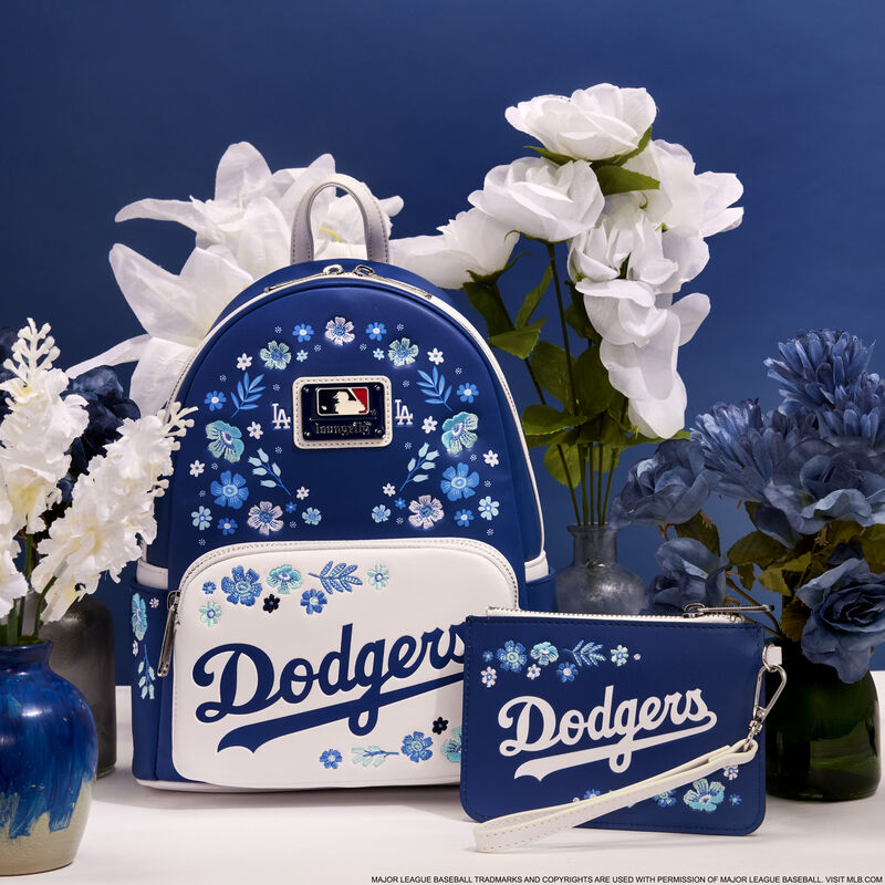 MLB Los Angeles Dodgers Floral Card Holder Wristlet Clutch, , hi-res view 3