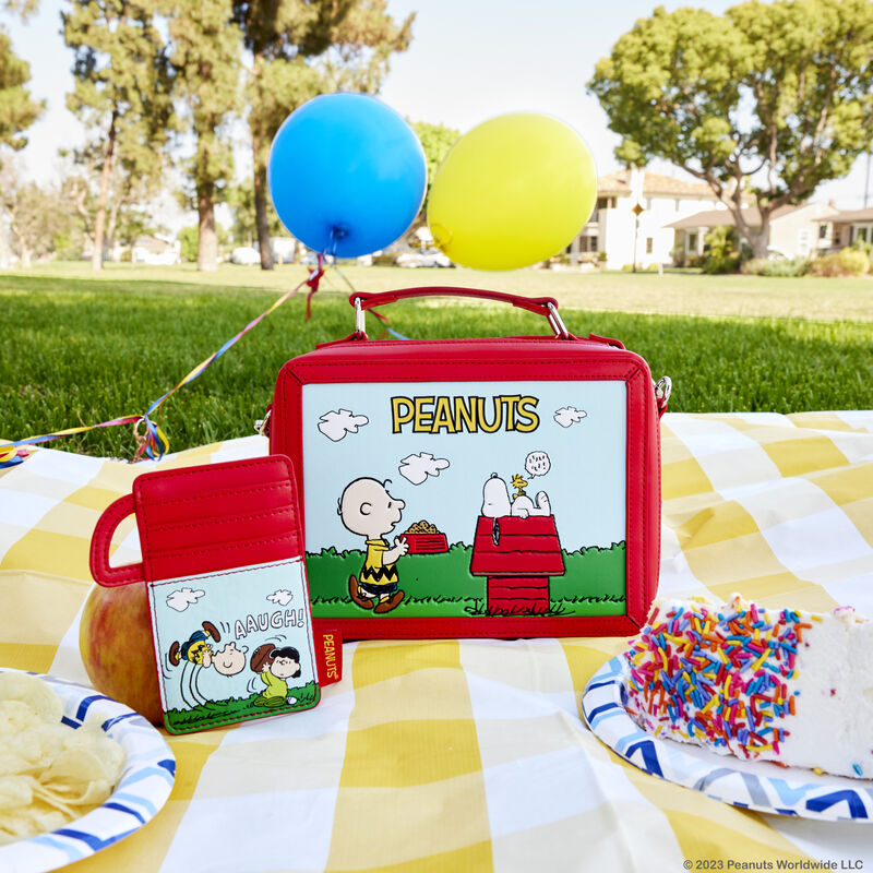Peanuts Charlie Brown Lunchbox Crossbody Bag, , hi-res view 4