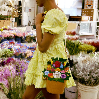 Alice In Wonderland Exclusive Singing Flower Basket Crossbody Bag, Image 2