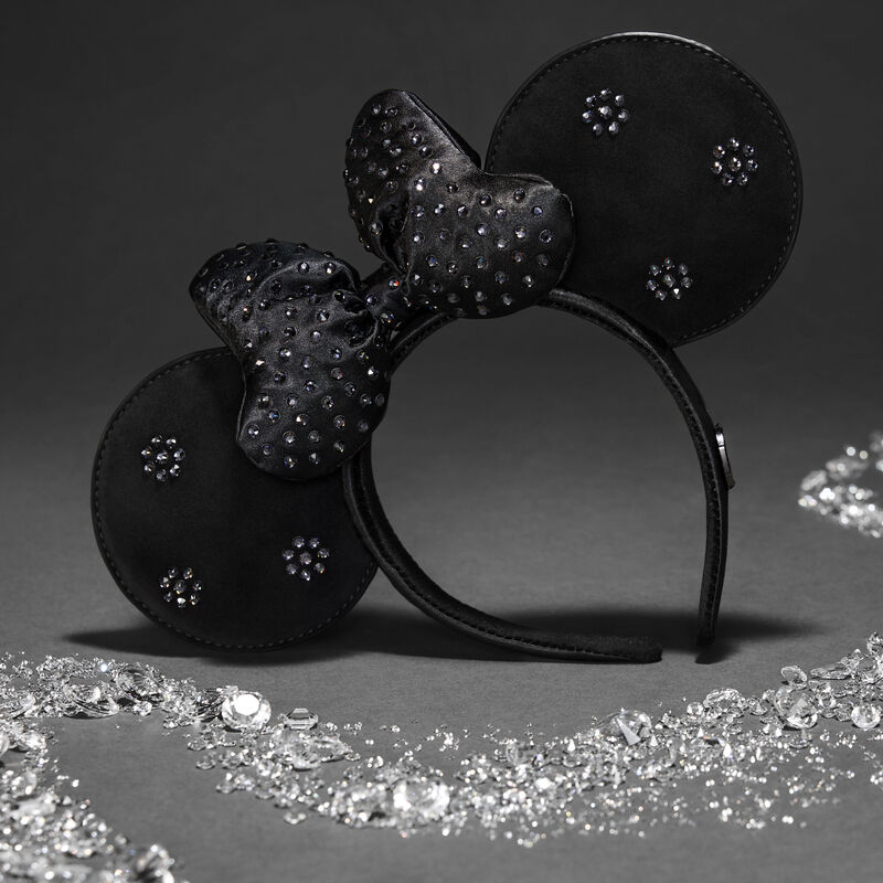 Limited Edition Minnie Mouse Swarovski® Crystals Ear  display picture 1