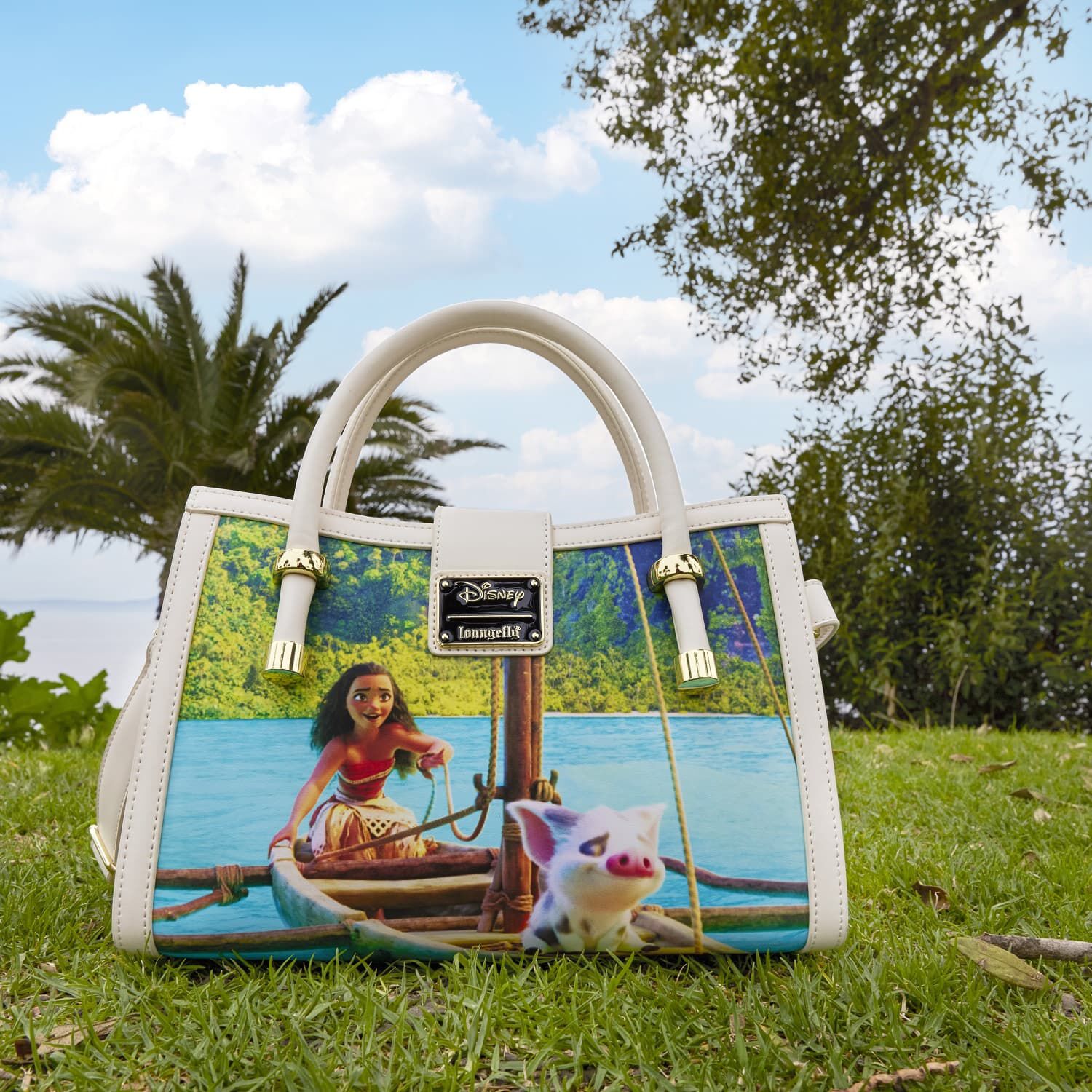 Moana loungefly 2025 purse
