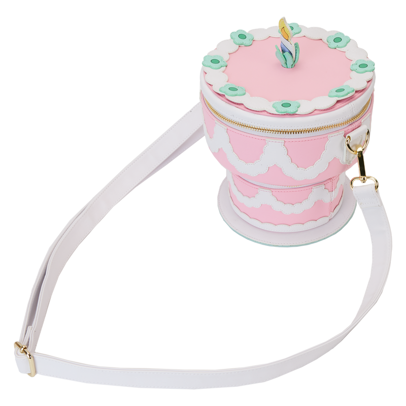 【LOUNGE FLY】不思議の国のアリスアンバースデーケーキ バッグ Alice in Wonderland Unbirthday Cake Figural Glow Crossbody Bag