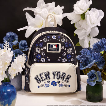 MLB New York Yankees Floral Mini Backpack, Image 2