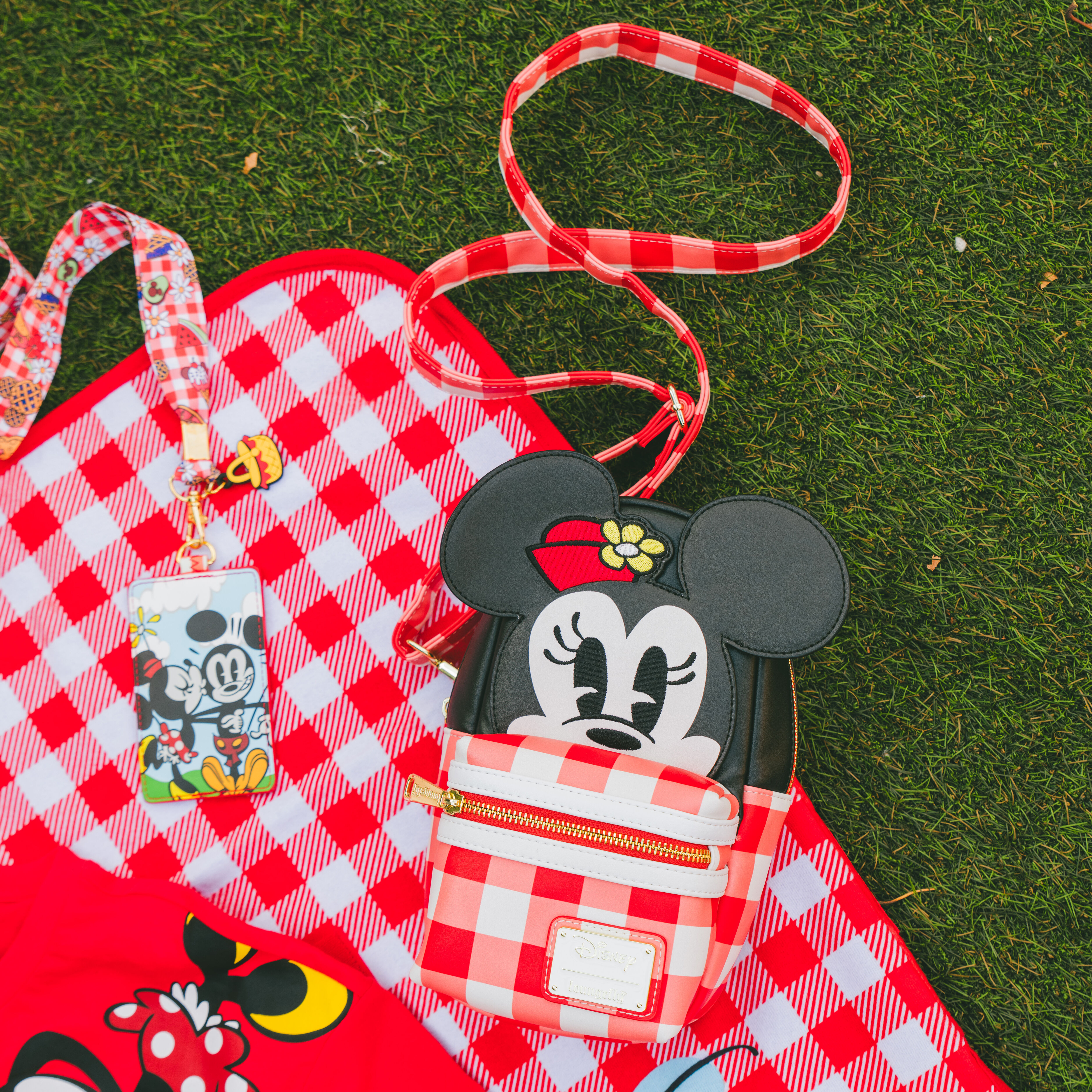 Minnie mouse loungefly crossbody bag sale
