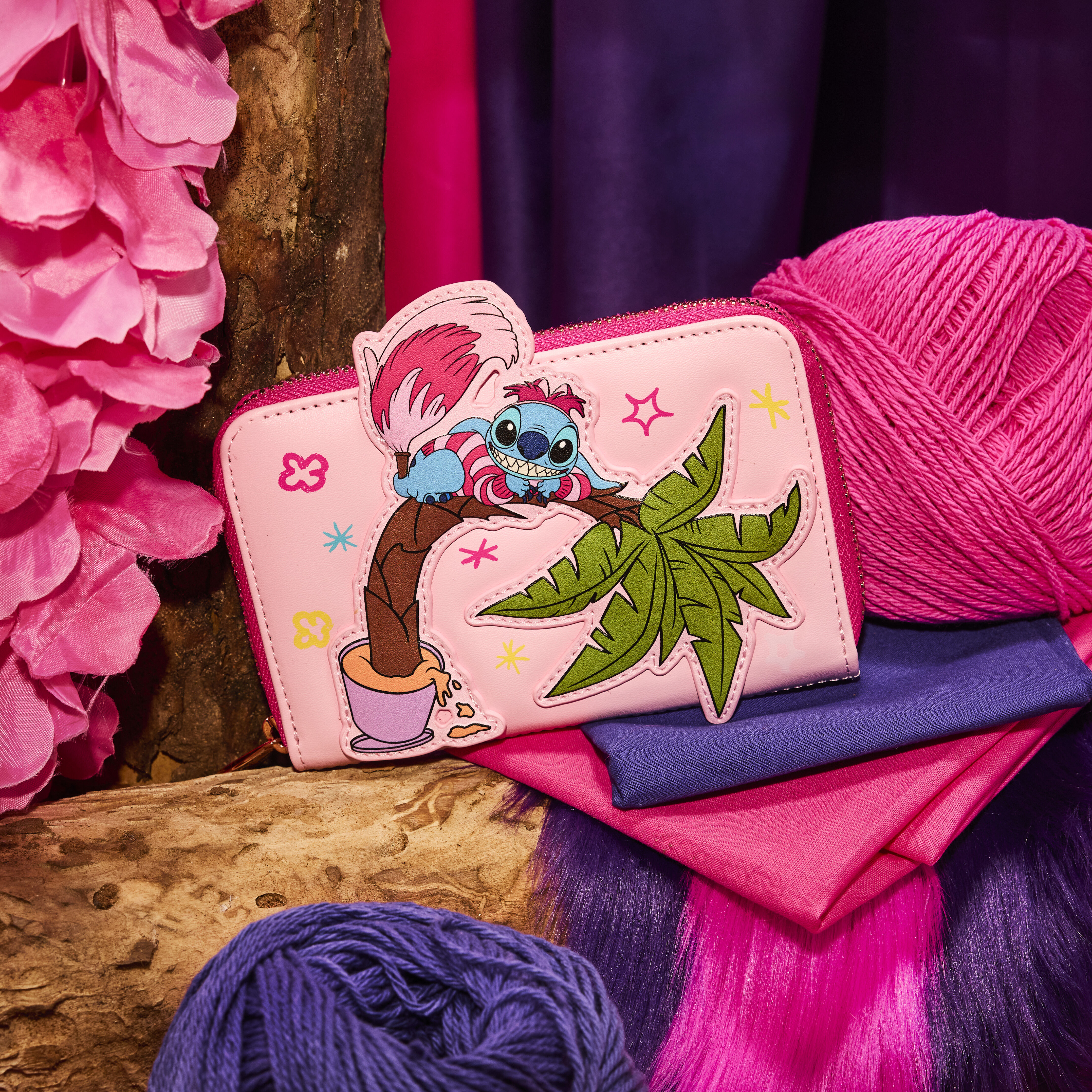 Loungefly cheshire cat wallet 2025
