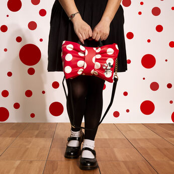 Minnie Mouse Rocks the Dots Classic Bow Figural Crossbody Bag, Image 2
