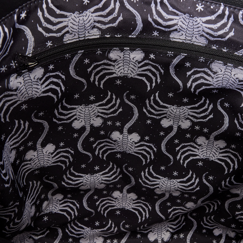 NYCC Exclusive Alien x Mondo Attack Peter Tote Bag, , hi-res view 4