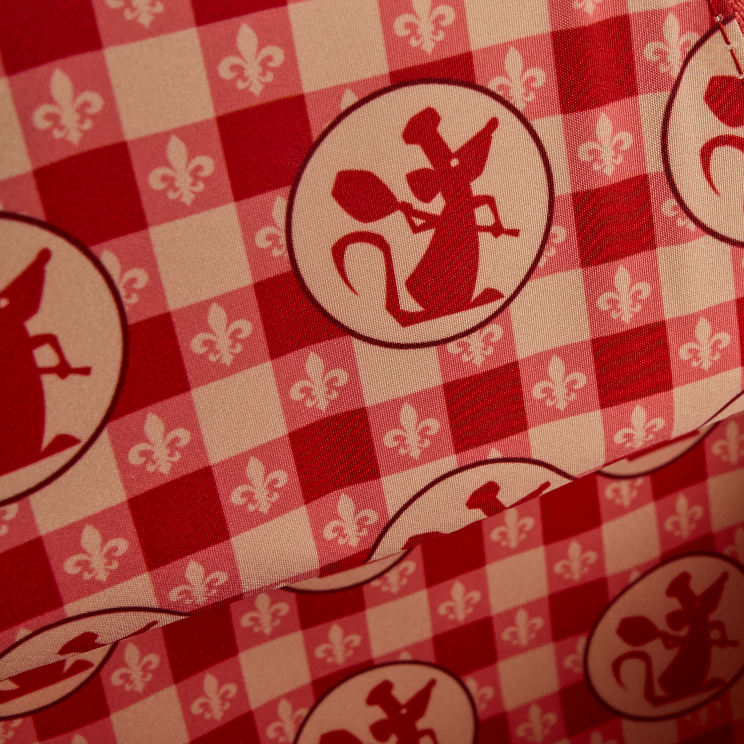 WDTB3229-LFDISNEYPIXARRATATOUILLECHEESECROSSBODY0387