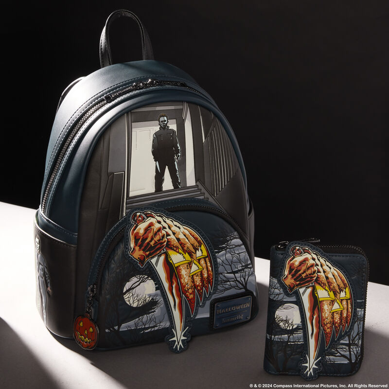 Halloween Michael Myers Jack-O'-Lantern Glow Zip Around Wallet, , hi-res view 3