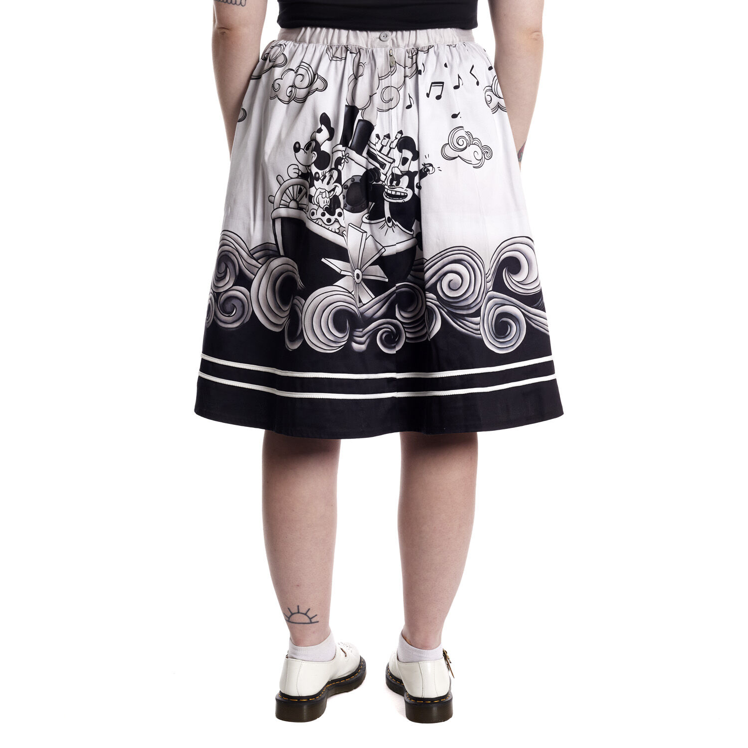 【Loungefly】ディズニー 蒸気船ウィリー スカート Stitch Shoppe Steamboat Willie Sandy Skirt