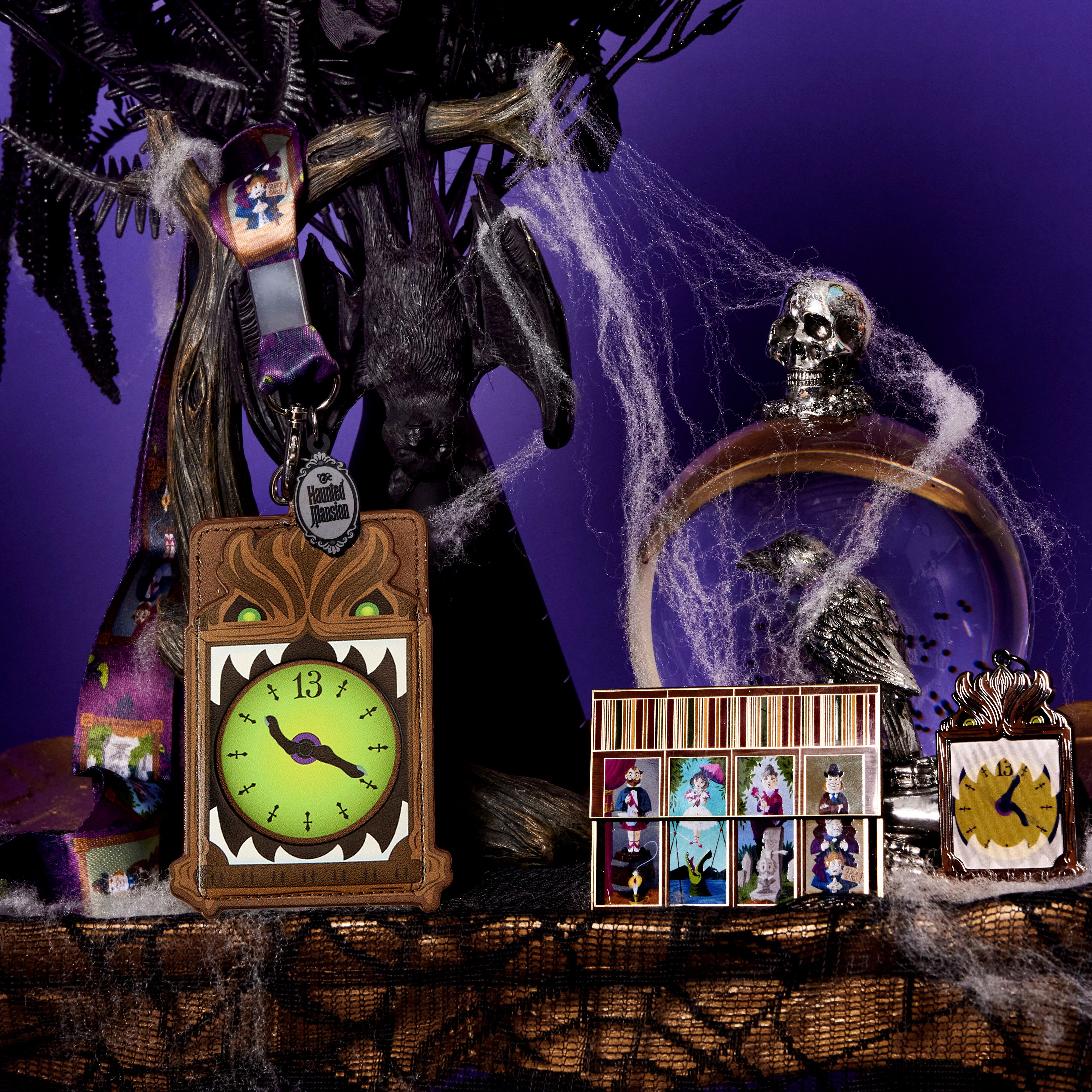 Buy Haunted Mansion Grandfather Clock Lenticular Keychain at