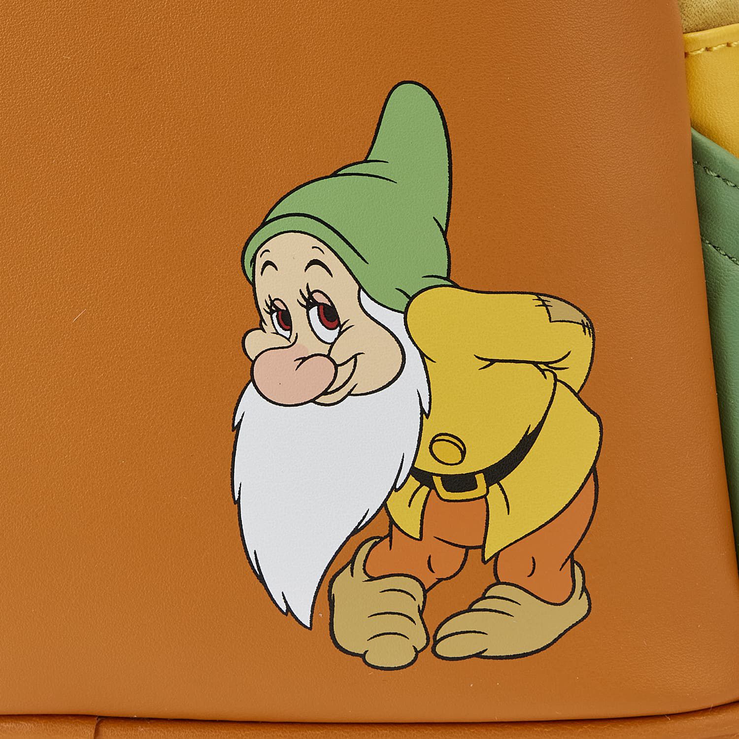 Seven dwarfs store loungefly mini backpack