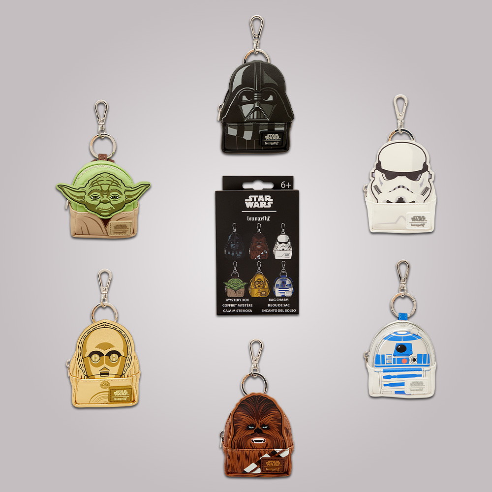 Grey background with Star Wars backpack keychains