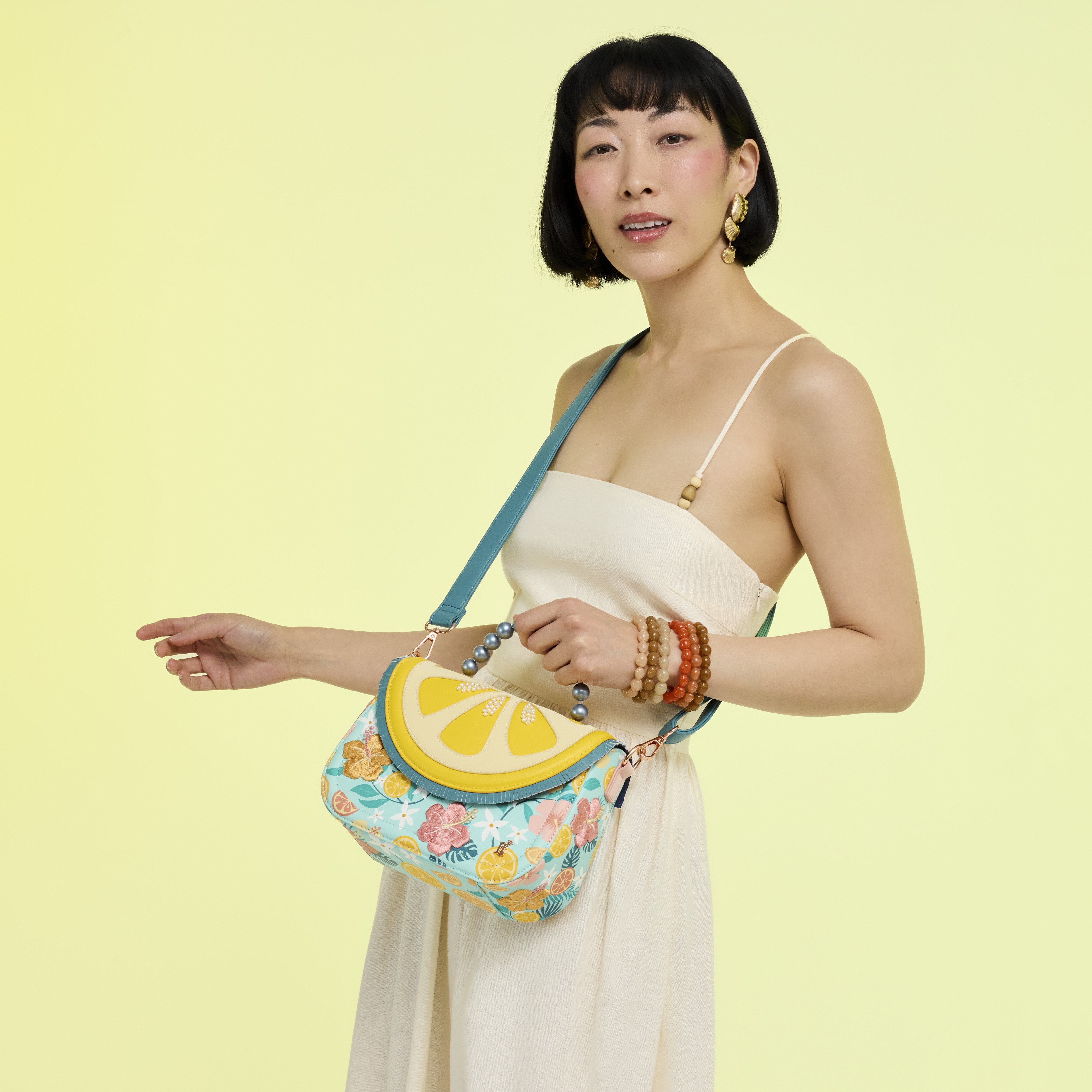 Loungefly Tropical Lemon Floral Crossbody Bag | Loungefly display picture 3